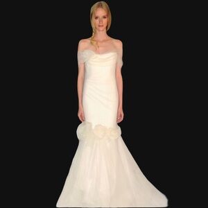 NWT Marchesa runway bridal tool off the shoulder